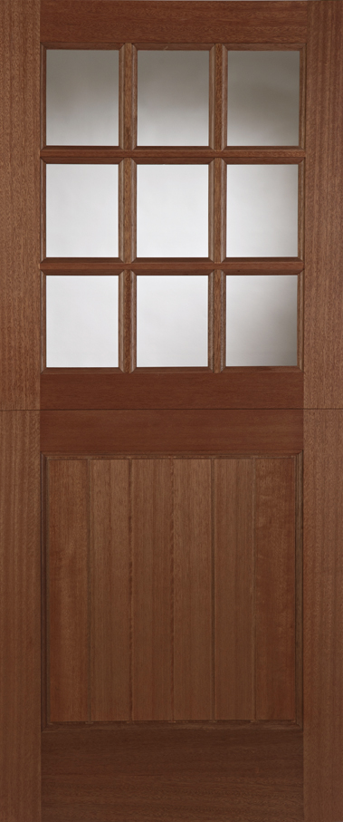 Hardwood Stable 9 Light